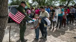 EEUU aprueba polémico proyecto de ley para deportar inmigrantes