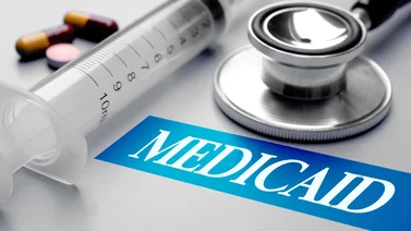 Conoce el límite de ingreso para calificar al Medicaid este 2024