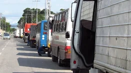 Reportan largas filas en Estaciones de Servicio en las que se surte gasoil