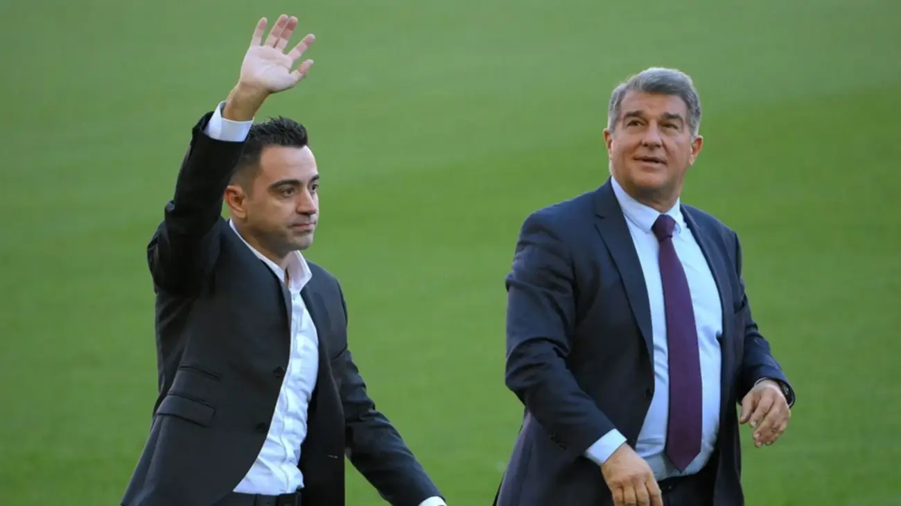 Laporta se pronuncia ante la salida de Xavi
