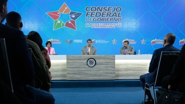 Maduro anuncia más de 600% de incremento en el situado constitucional