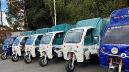 Incorporan cuatro MotoBus en El Hatillo