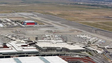Hombre muere succionado por una turbina de avión (+Video)