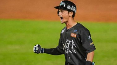 LVBP: Tomo Otosaka disfruta su estadía en Caracas (+Vídeo)