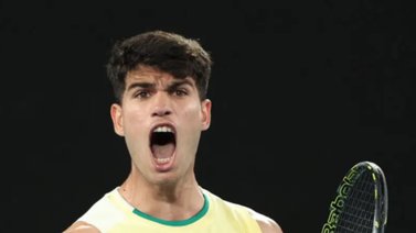 Tenis: Carlos Alcaraz avanza a tercera ronda del Abierto de Australia