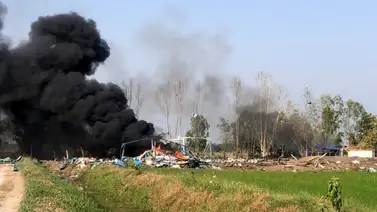 Tragedia en Tailandia| Reportan explosión en fábrica de fuegos artificiales Tragedia en Tailandia| Reportan explosión en fábrica de fuegos artificiales
