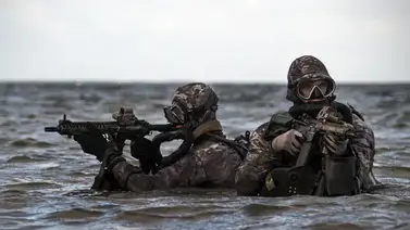 Dos soldados estadounidenses desaparecen frente a las costas de Somalia Dos soldados estadounidenses desaparecen frente a las costas de Somalia