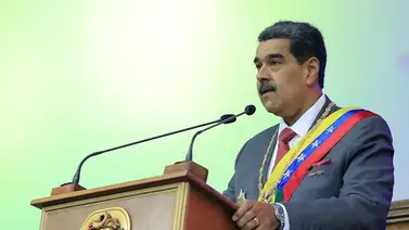 Presidente Maduro pasa incómodo momento durante presentación de memoria y cuenta (+Video) Presidente Maduro pasa incómodo momento durante presentación de memoria y cuenta (+Video)