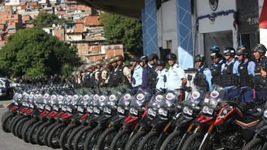 Entregan 358 nuevas unidades vehiculares a órganos de seguridad
