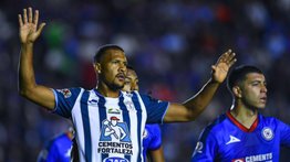 Salomón Rondón le da el triunfo a Pachuca en su debut (+Video)