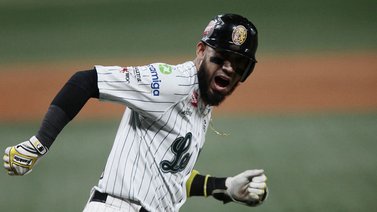 LVBP: Gabriel Noriega reacciona al momento de Leones del Caracas (+Video)