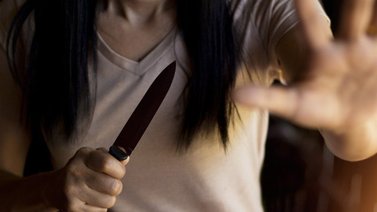 Mujeres se agredieron con cuchillos durante una discusión