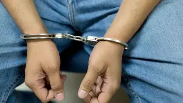 Capturan a venezolano con una pistola "mata policías" Capturan a venezolano con una pistola "mata policías"