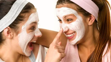 Mascarilla de bicarbonato para un cutis de porcelana