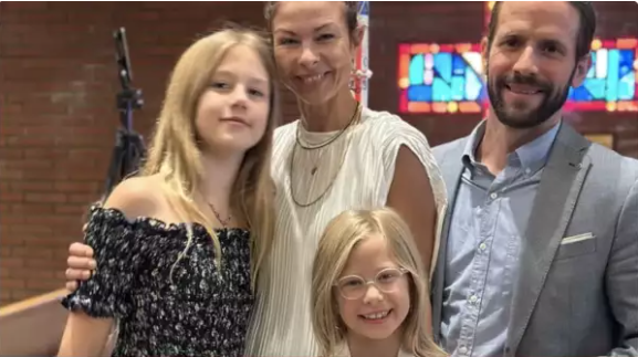 Viuda de Christian Oliver pide ayuda económica para trasladar cuerpos de su esposo e hijas Viuda de Christian Oliver pide ayuda económica para trasladar cuerpos de su esposo e hijas
