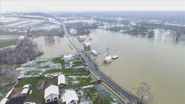 Fuertes inundaciones dejan saldo negativo en Francia