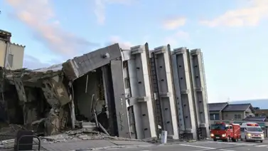 Japón reporta seis fallecidos tras el terremoto y reactiva alertas de tsunami Japón reporta seis fallecidos tras el terremoto y reactiva alertas de tsunami