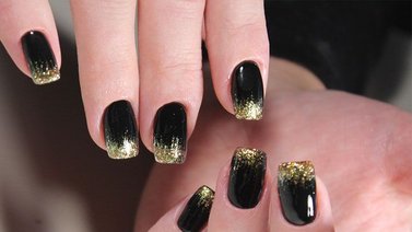 Manicure elegante para terminar el año