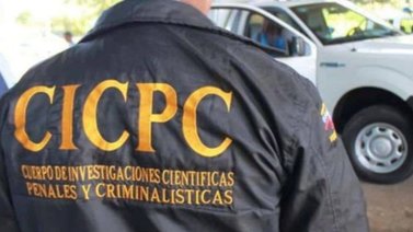 Delincuentes asesinan a tiros a un joven en su vivienda