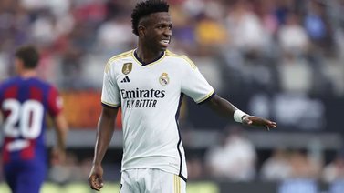 Vinicius disfruta de la NBA en Nueva York (+Video)