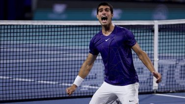 Tenis: Carlos Alcaraz prepara los dos últimos partidos de 2023