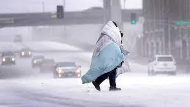 Tormenta de nieve complicó paso por regiones de EEUU