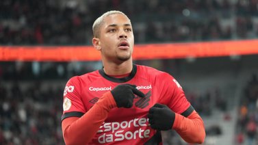 ¡Refuerzo de lujo! Vitor Roque se incorporará al Barcelona