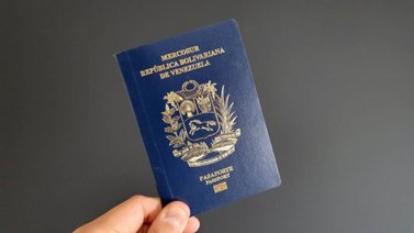 Venezolanos deberán solicitar un permiso especial para viajar a Europa