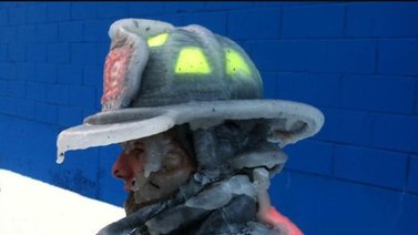 Bomberos se congelaron en Kazajistán cuando fueron a apagar un incendio