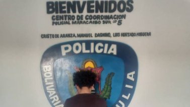 Acusan a adolescente por abusar de su hermana