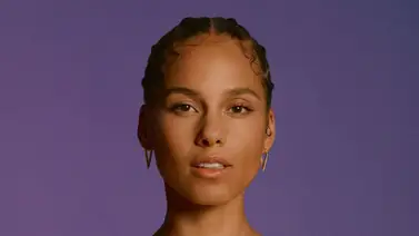 Alicia Keys sorprende con un espectáculo en el metro de Londres (+Video) Alicia Keys sorprende con un espectáculo en el metro de Londres (+Video)