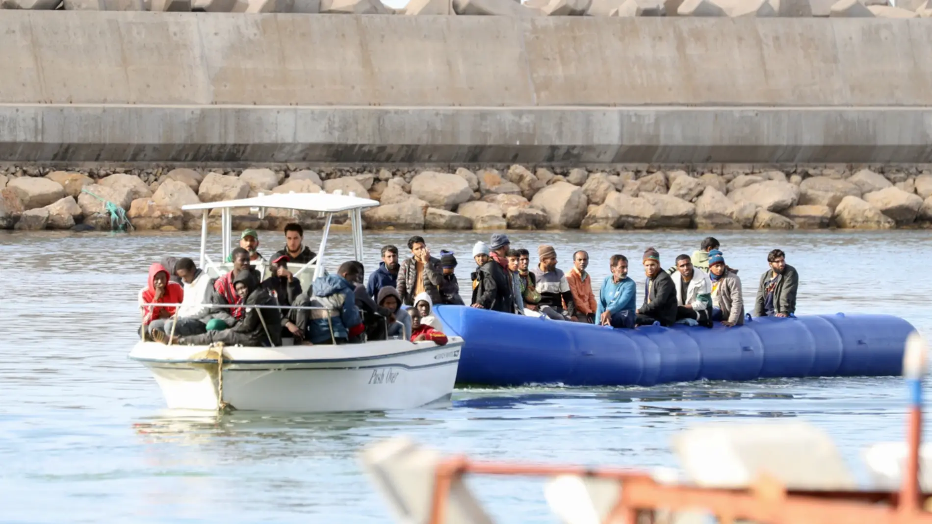 Más 60 migrantes mueren en naufragio en las costas de Libia