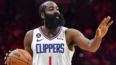 NBA: James Harden supera los 25.000 puntos