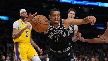 NBA: San Antonio no sale de su peor crisis histórica