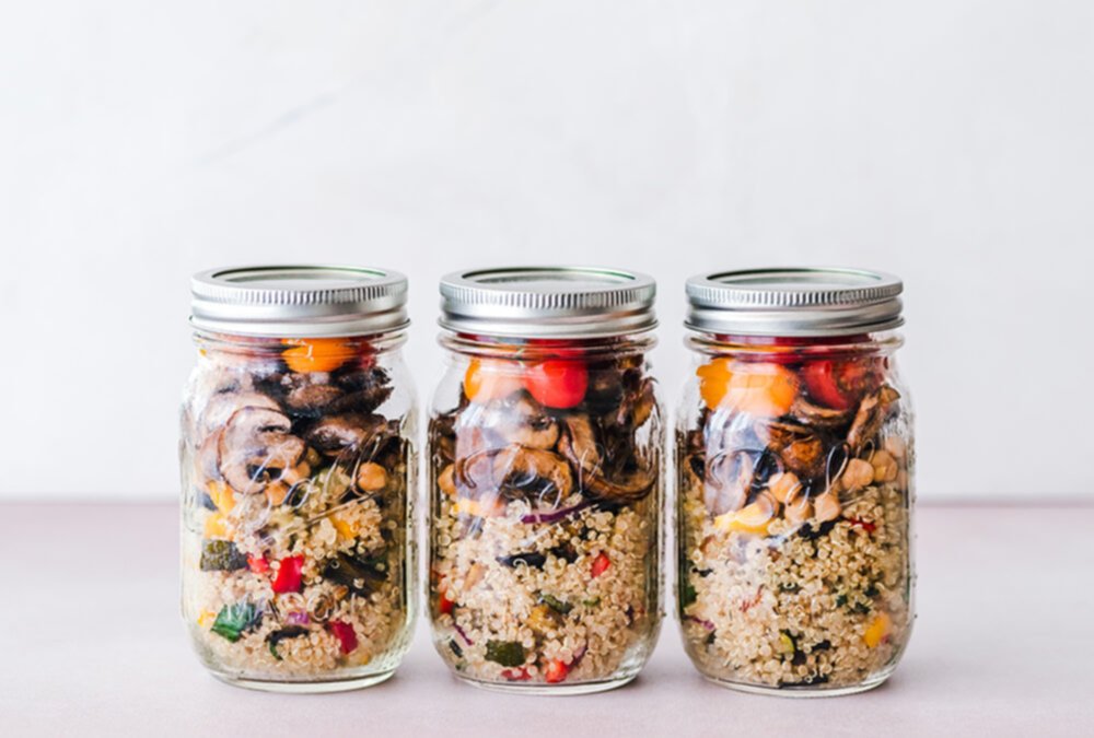 Estos alimentos sí son saludables para comer entre comidas Estos alimentos sí son saludables para comer entre comidas