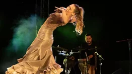 Siudy Garrido hizo vibrar con sus pies al Teatro Teresa Carreño