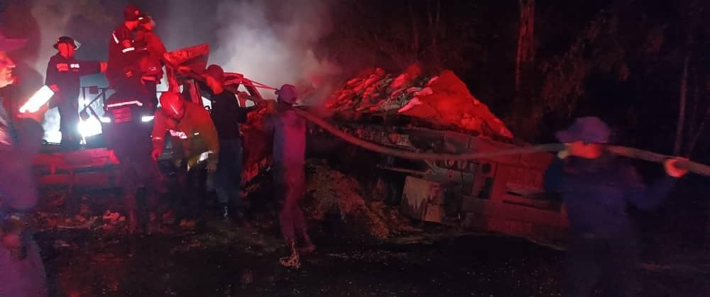 Hueco en la vía causa trágico accidente en la carretera nacional Morón-Coro (+FOTOS) Hueco en la vía causa trágico accidente en la carretera nacional Morón-Coro (+FOTOS)