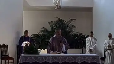 LVBP: Sacerdote se hace viral por rezarle a este equipo LVBP: Sacerdote se hace viral por rezarle a este equipo