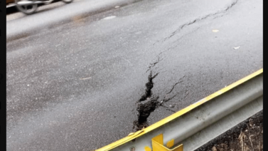 Reportan hundimiento de vía en Autopista Regional del Centro (+Fotos)