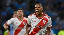 ¡Qué golazo! Salomón Rondón marca en triunfo de River Plate (+Video)