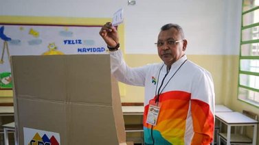 Reverol: Hoy le ratificamos al mundo nuestra defensa por el Esequibo