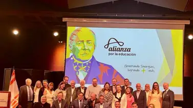 Por la Educación de Calidad… Buenas noticias aliados por la Educación Por la Educación de Calidad… Buenas noticias aliados por la Educación