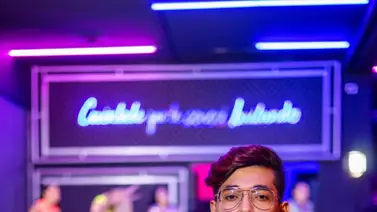 Mota presenta "El Teléfono": Un giro movido y despreocupado para cerrar el año Mota presenta "El Teléfono": Un giro movido y despreocupado para cerrar el año