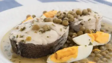 Este pescado es perfecto para una salsa verde Este pescado es perfecto para una salsa verde