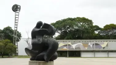 ¡Insólito! ¿Un Ferrari en la UCV? ¡Insólito! ¿Un Ferrari en la UCV?