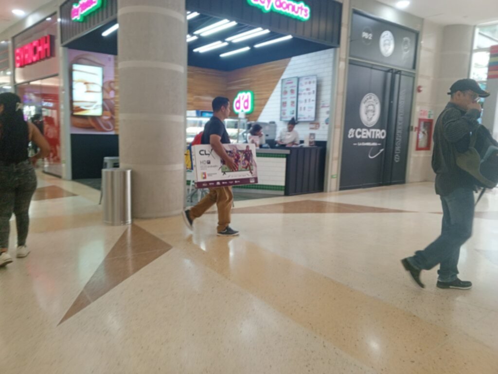 ¡Teléfonos, ropa y electrodomésticos! Lo más buscado en el Black Friday (+FOTOS)