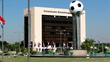 Conmebol se pronuncia tras los hechos en Perú y "le pasa el balón" a la FIFA (+comunicado) Conmebol se pronuncia tras los hechos en Perú y "le pasa el balón" a la FIFA (+comunicado)