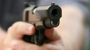 Motorizados matan a tiros a un venezolano en su trabajo