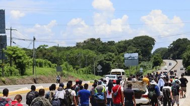 Nueva ley contra migrantes en Texas: Lo que debes saber
