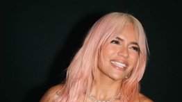 Karol G se llevó el premio de álbum del año en los Latin Grammy
